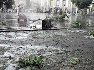 Над Одессой пронесся ураган: поваленные деревья превратили город в сплошную пробку 
