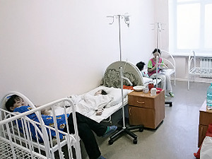 В одесские больницы ежедневно поступают сотни отравившихся