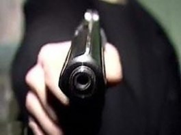 В Одесской области милиционер застрелил рецидивиста, справлявшего нужду у всех на виду