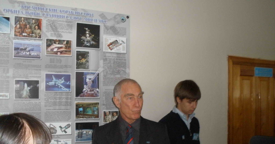 Космонавт открыл школьный музей освоения Вселенной
