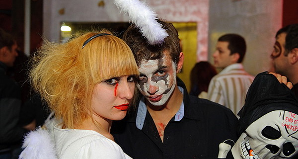 Хэллоуин в Одессе будут праздновать походом в морг и колядками
