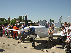 В Одессе показали первое отечественное авиатакси