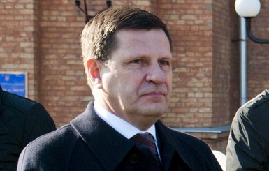 Янукович уволил Костусева за несколько минут?