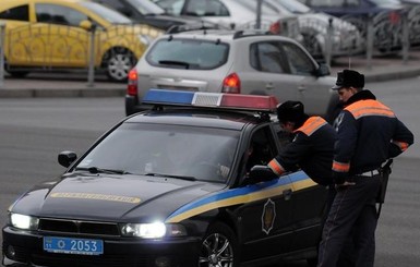 В Украине люстрировали более ста инспекторов ГАИ