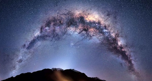 Астрофотографы показали ночное небо, которое мы еще не видели