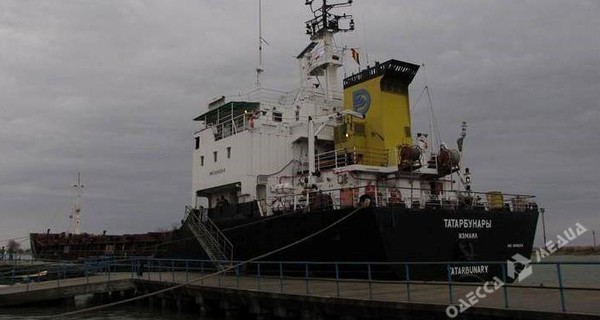 В Турции освободили из-под ареста украинский корабль