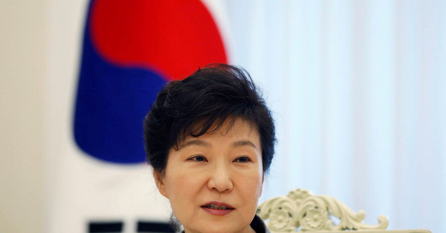 Суд Южной Кореи утвердил импичмент президента 