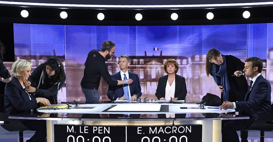 Ле Пен и Макрон обменялись резкими обвинениями на дебатах
