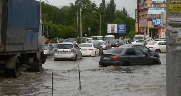 В Ростове из-за потопа погиб подросток