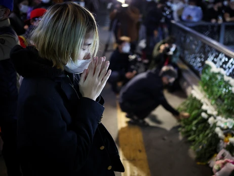 Зеленский выразил соболезнования Южной Корее, где в Хэллоуин погиб 151 человек