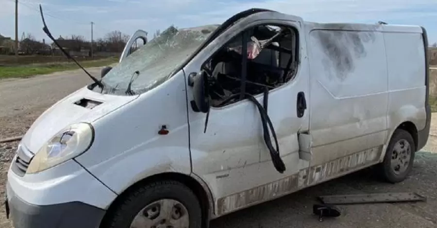 На Дніпропетровщині РФ атакувала дроном автомобіль, одна людина загинула, ще одна поранена
