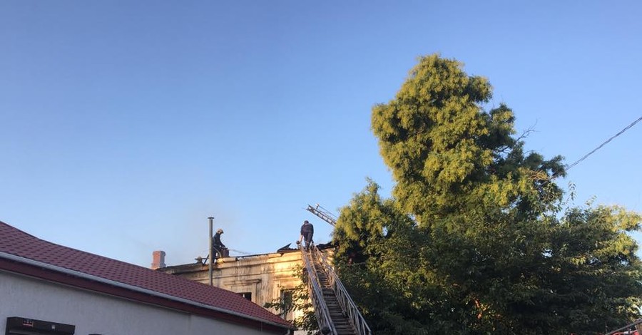 В Херсоне объявили траур после пожара, в котором погибла мать с детьми